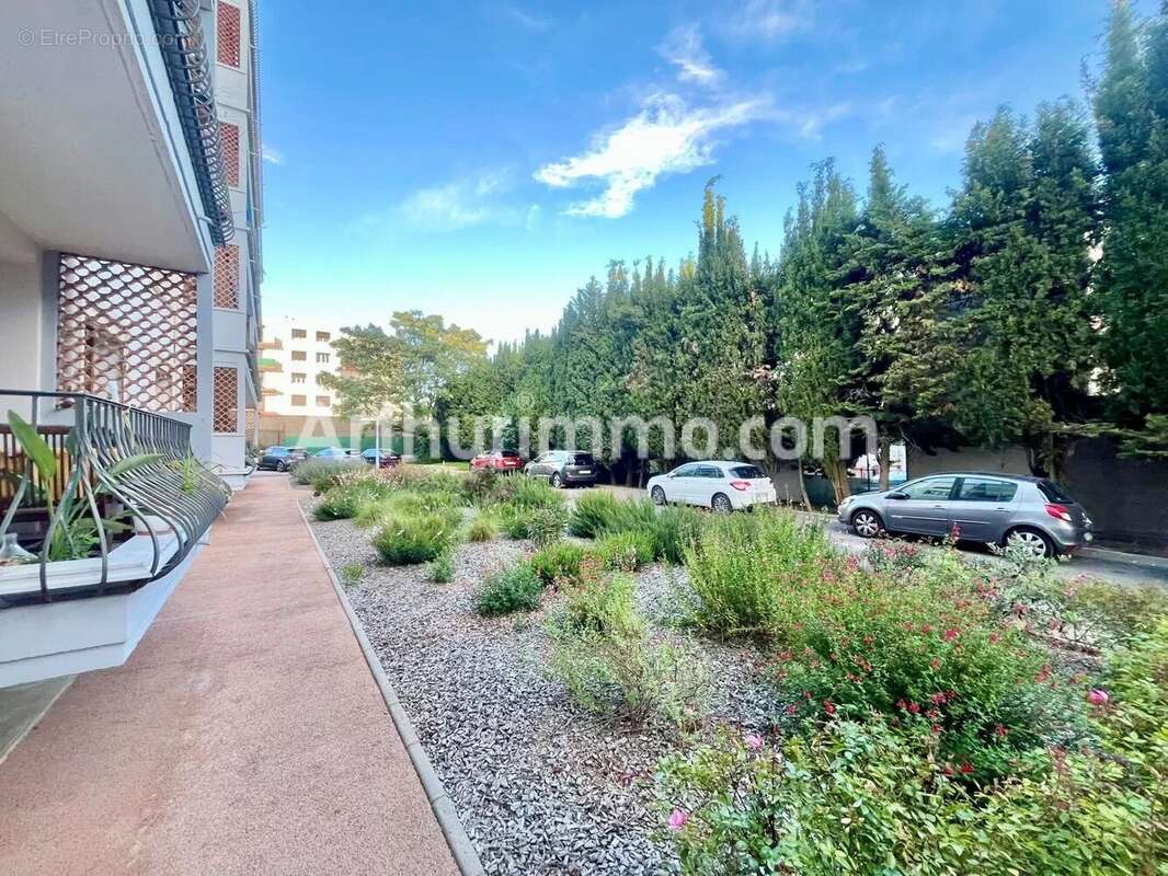 Appartement à BEZIERS