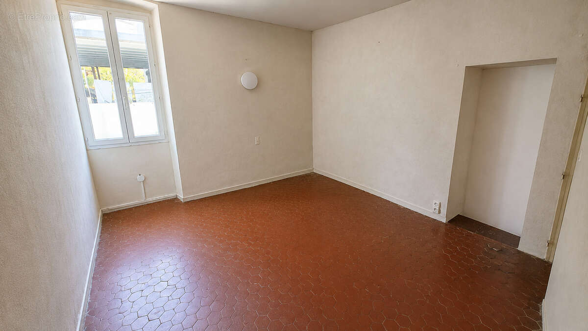 Maison à CADENET