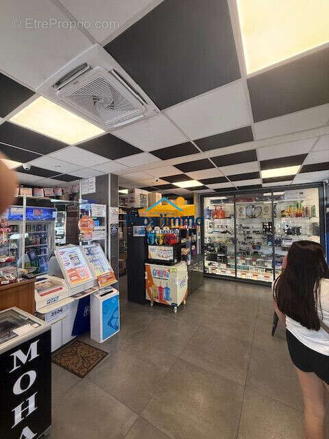 Commerce à SAINT-JOSEPH