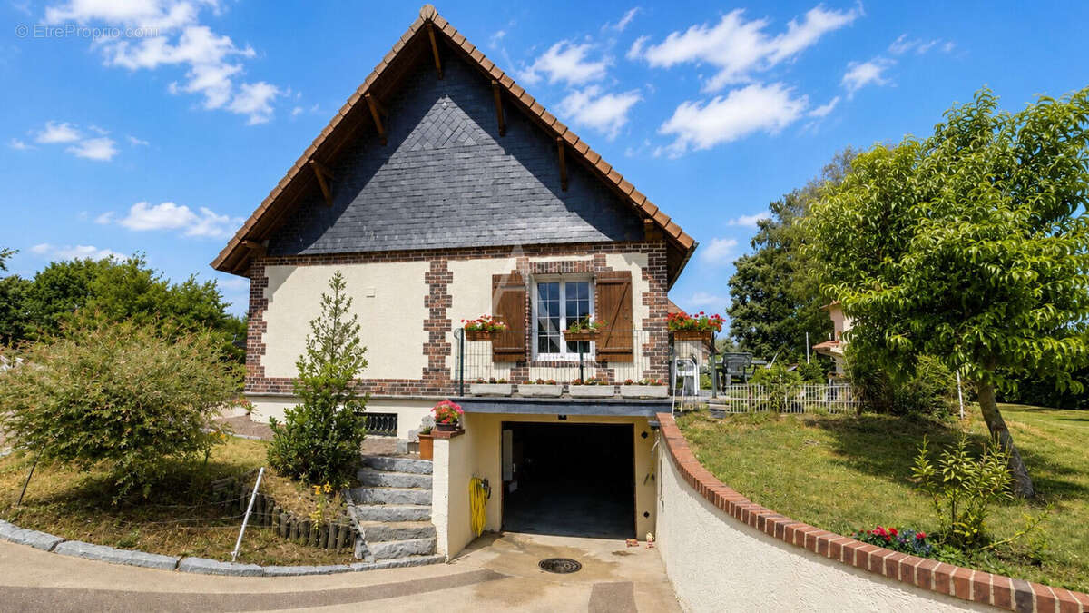 Ensemble immobilier proche ETREPAGNY - photo 3
