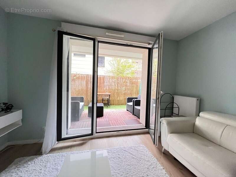 Appartement à COLOMBES