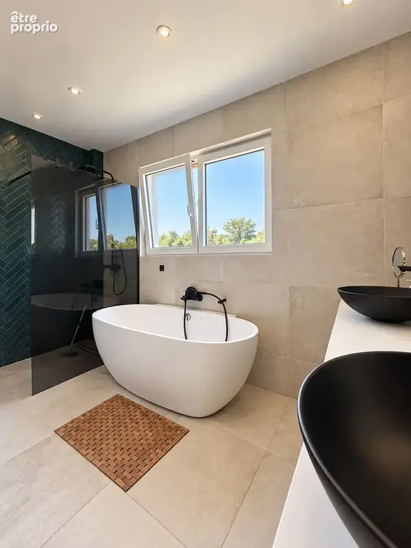 Maison 7 pièces de 179 m2 sur 11,5 ares - photo 5