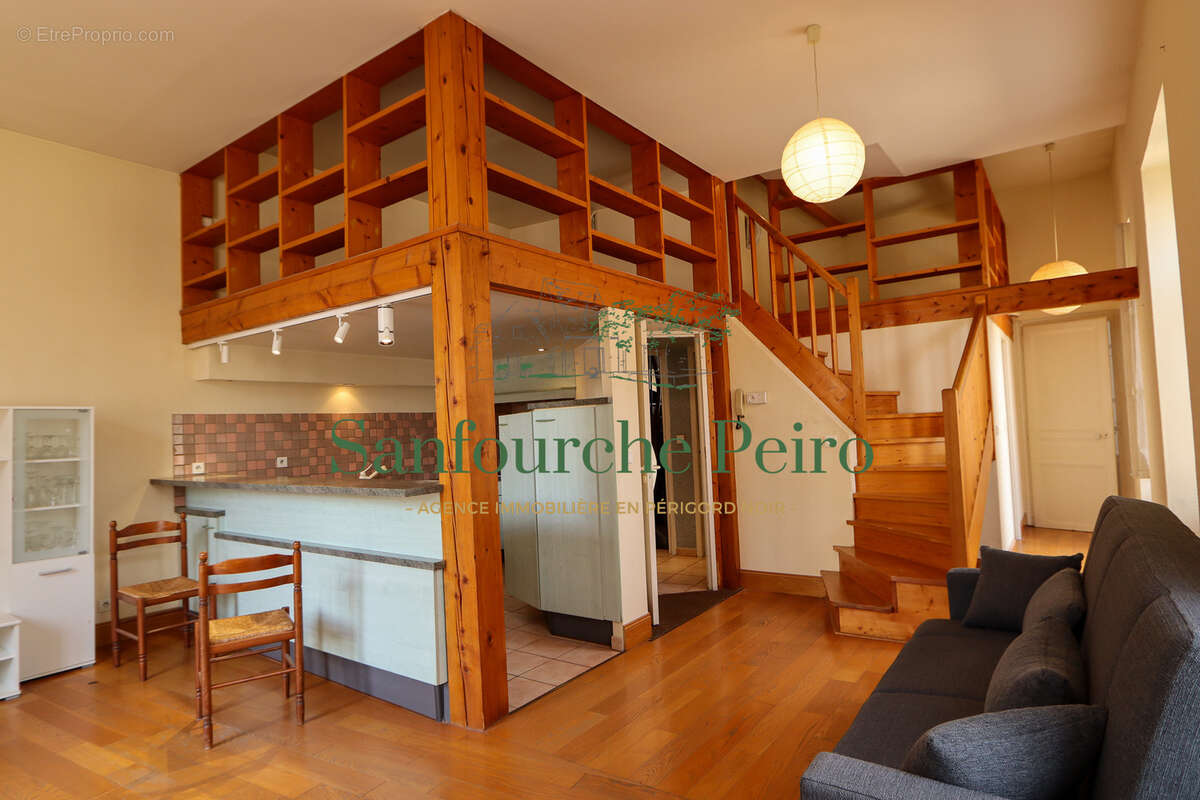 Appartement à SARLAT-LA-CANEDA
