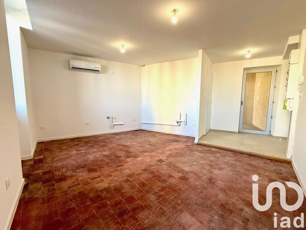 Photo 3 - Appartement à SUZE-LA-ROUSSE