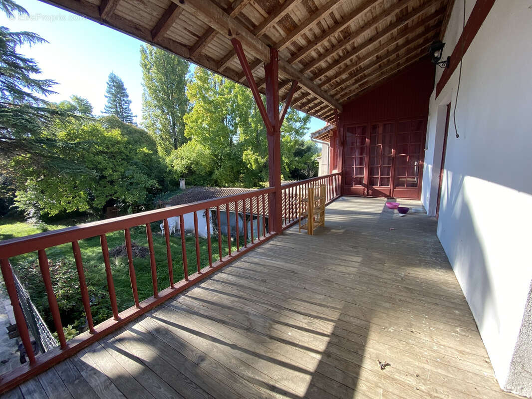 Maison à BUZET-SUR-BAISE