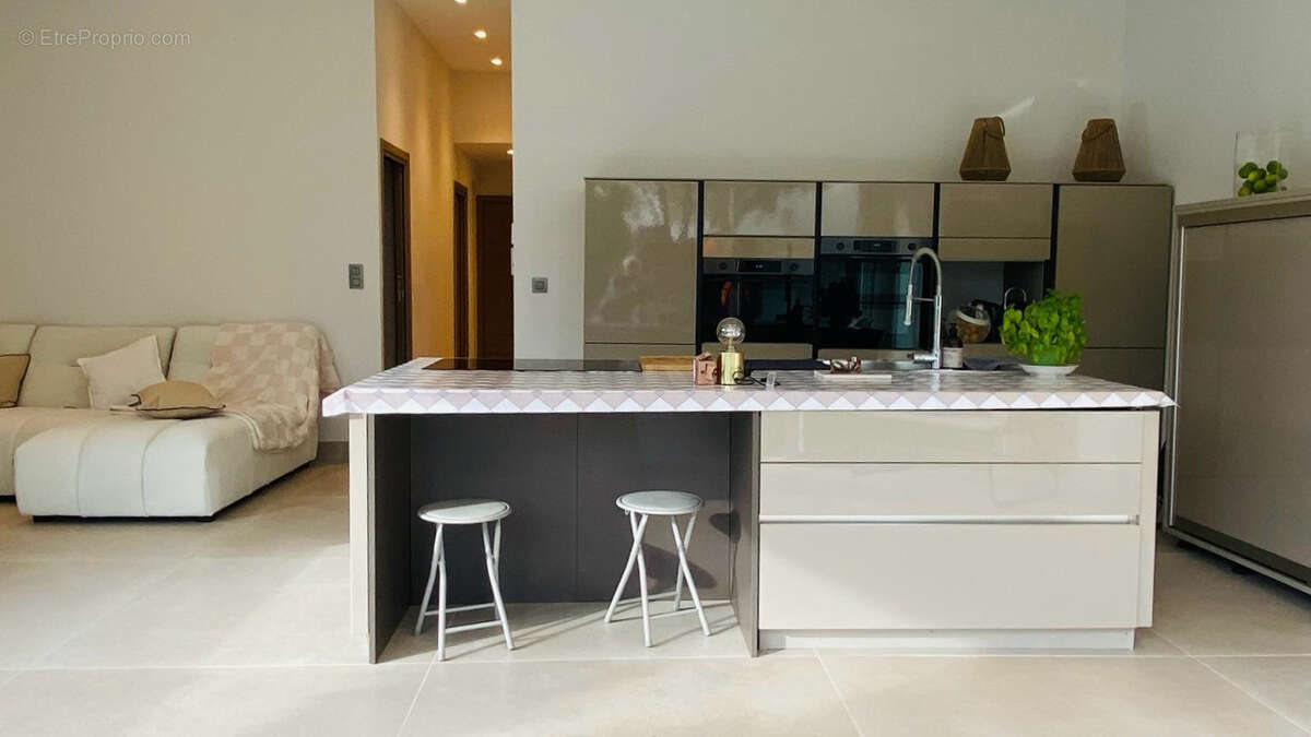 Maison à CAGNES-SUR-MER