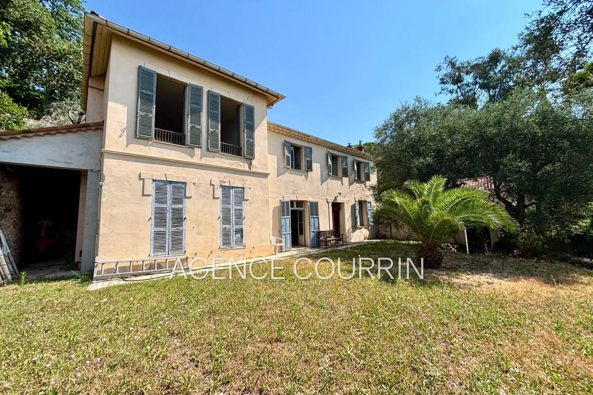 Maison à GRASSE