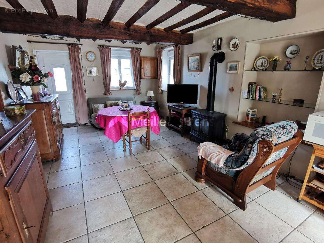 Maison à CURGIES