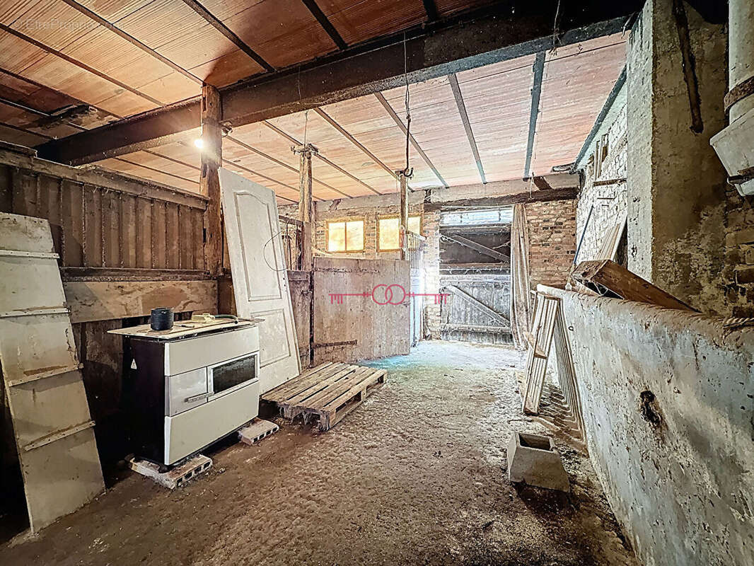 Maison à SAINTE-MENEHOULD