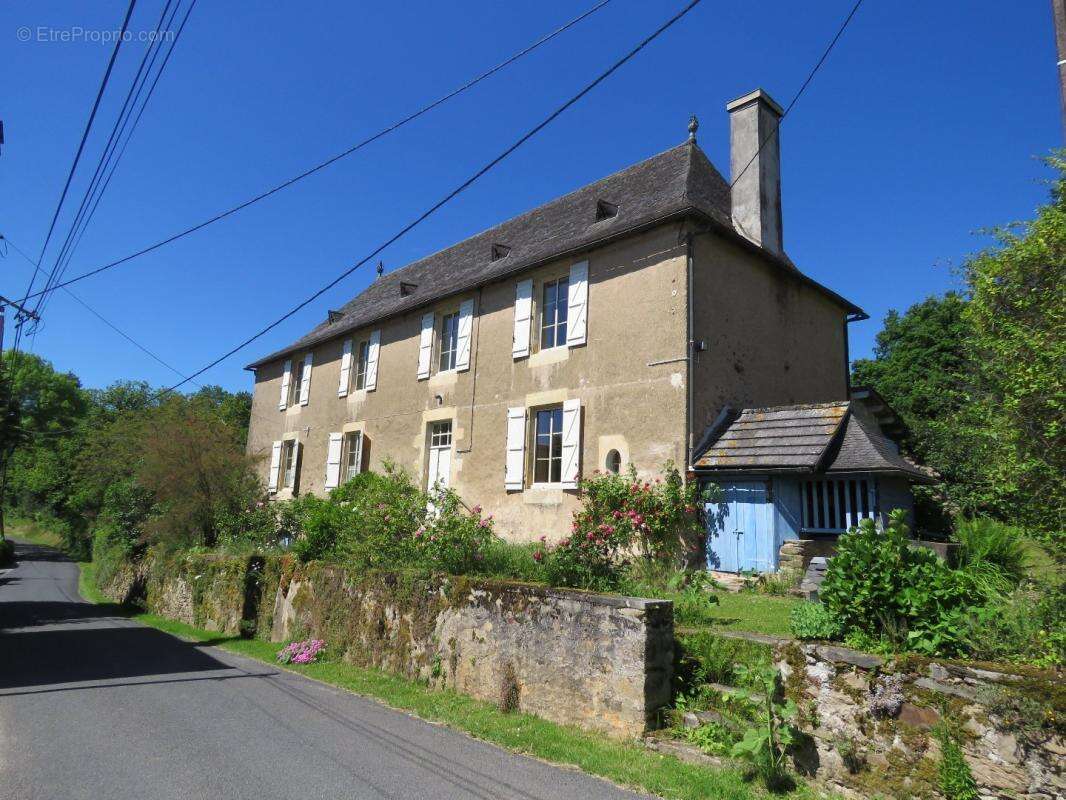 Maison à JUILLAC