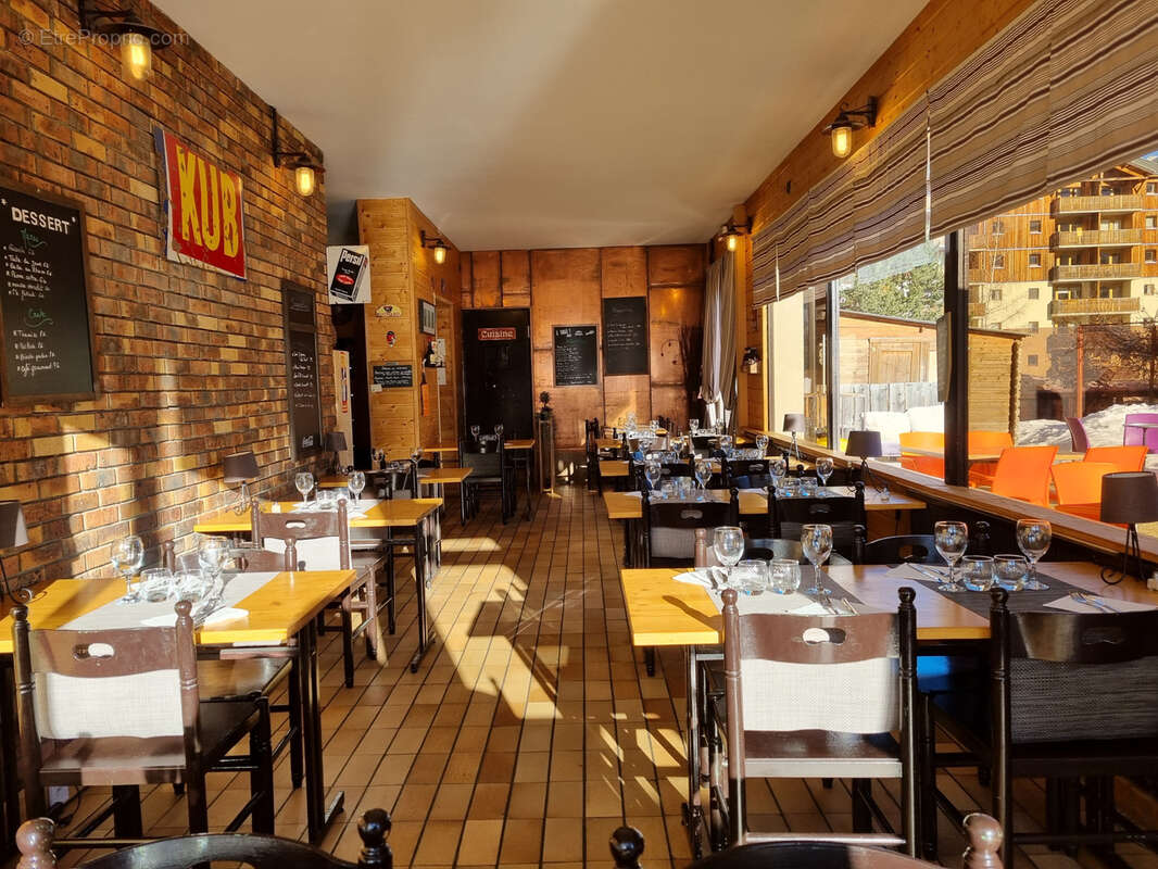 Commerce à AGNIERES-EN-DEVOLUY