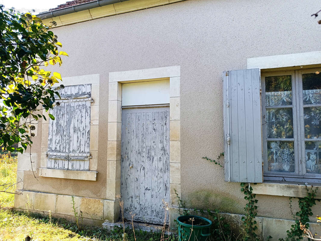 Maison à CHARENTON-DU-CHER