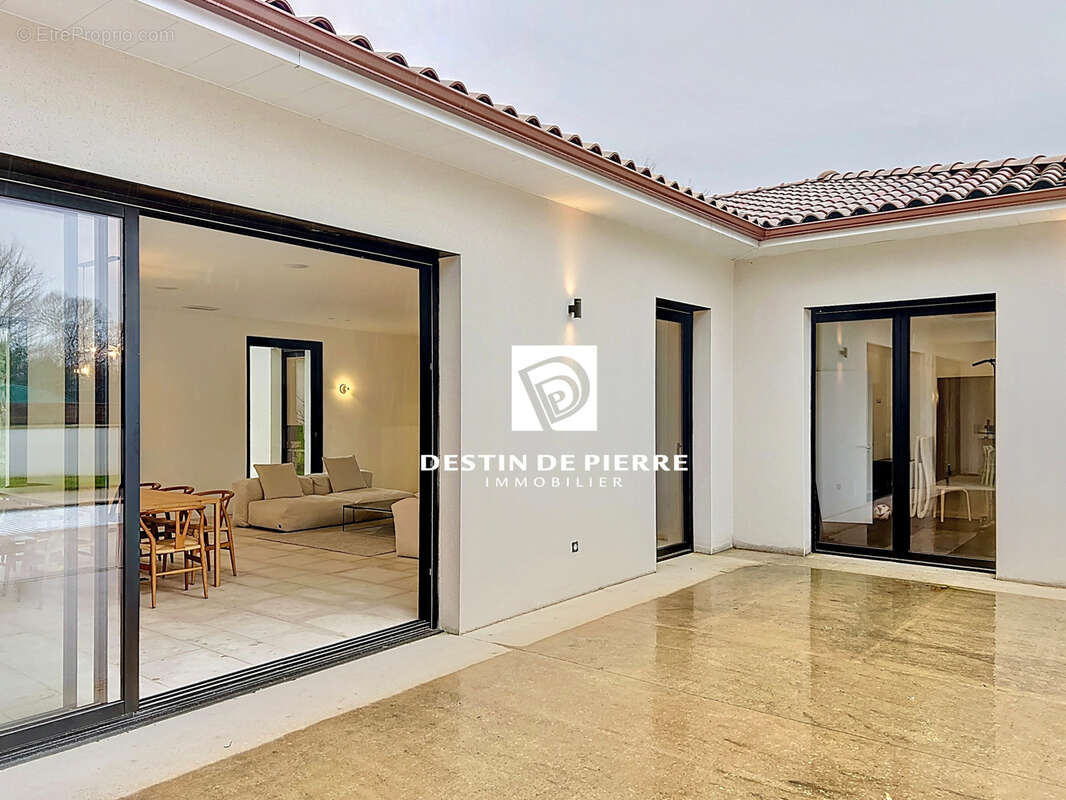 Maison à SAINT-MEXANT