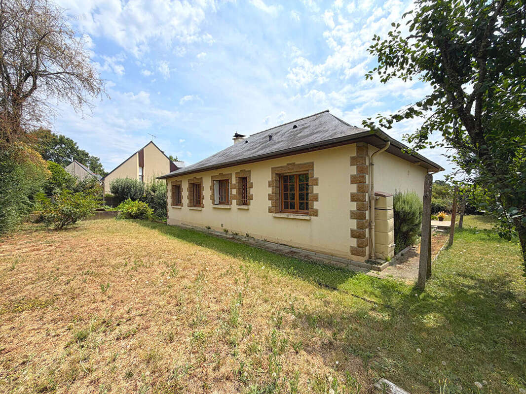 Maison a thorigne fouillard ! - photo 9