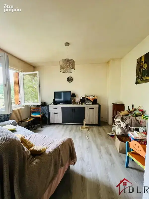 Maison calme terrain 35 ares 42 - photo 5