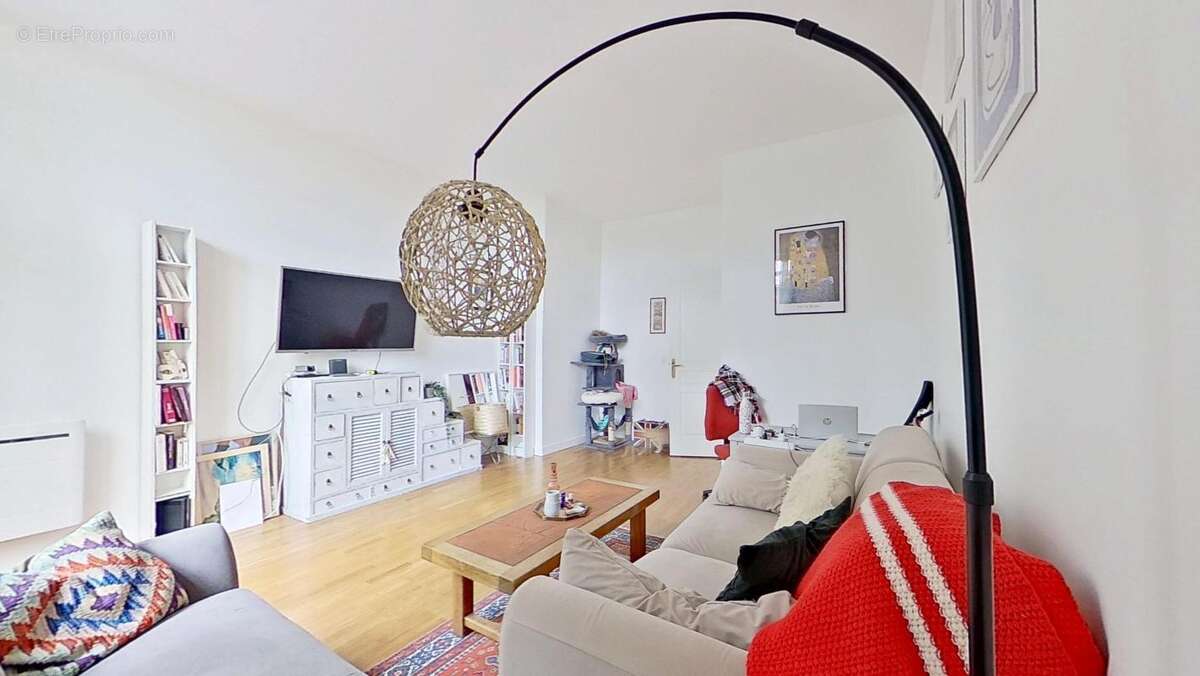 Appartement à MONTROUGE