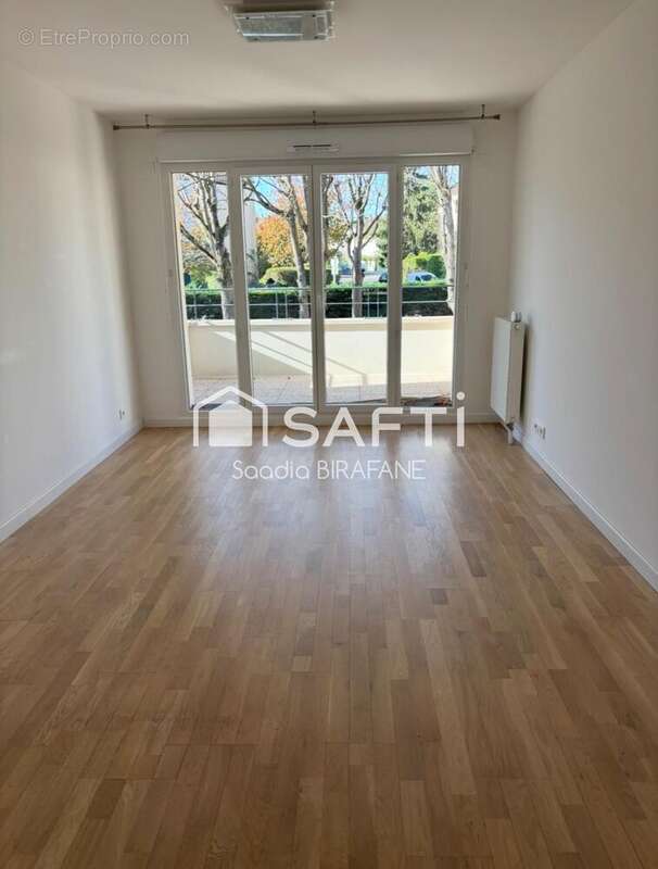 Photo 2 - Appartement à VILLEPREUX