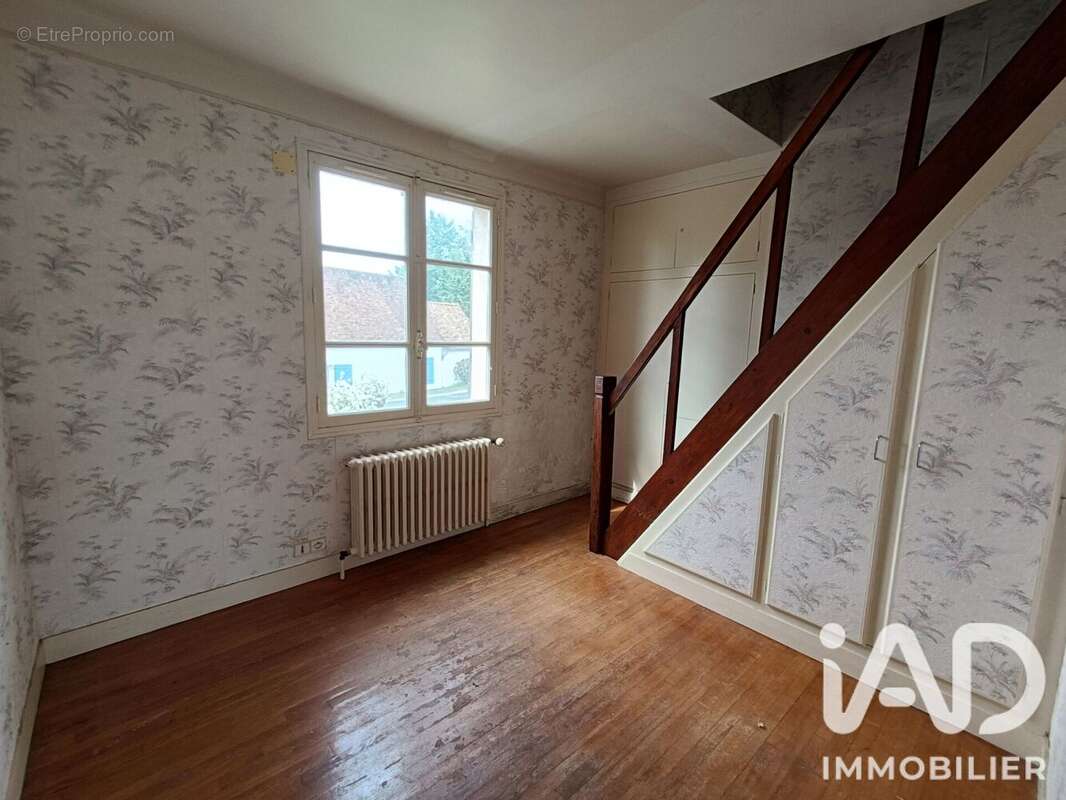 Photo 8 - Maison à HOUDAN