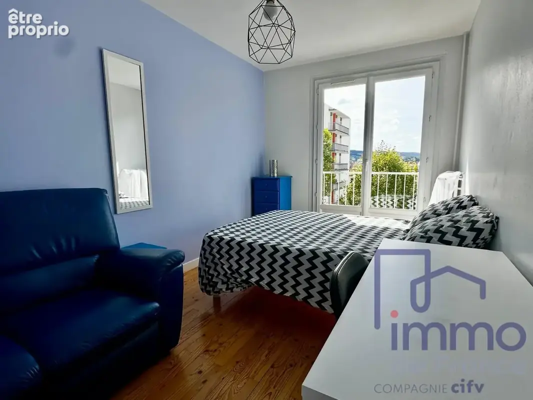 Appartement 4 pièces 75 m² à vendre à Saint-Etienne (42100) - photo 7