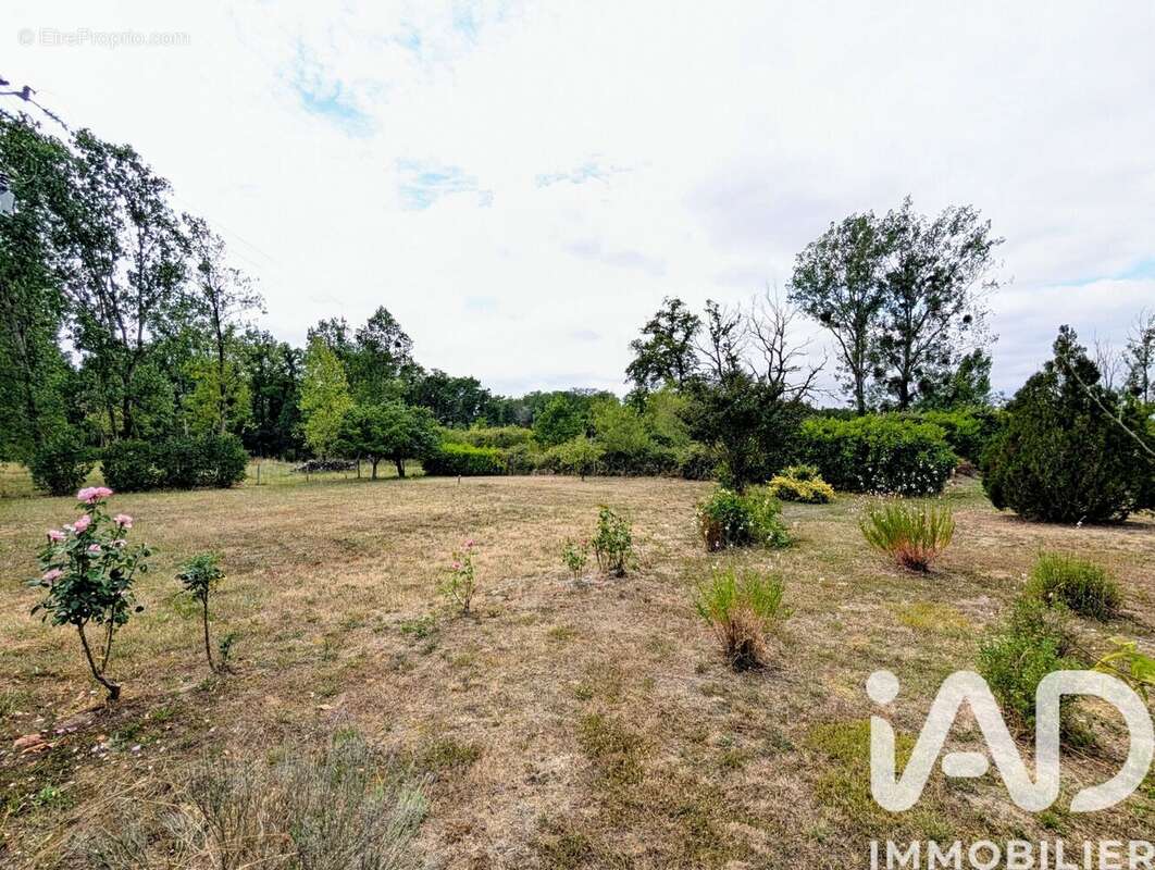 Maison 128 m² à Persac  - photo 4