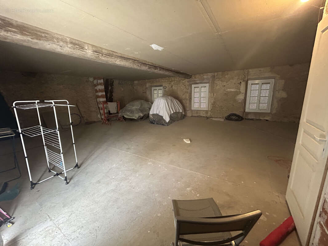 Maison de maître - 188 m2 - 6 pièces - photo 26