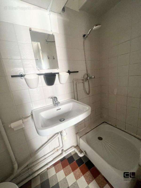 PLACE COLBERT 29M² UTILE  ( 25.72m² carrez ) - photo 6