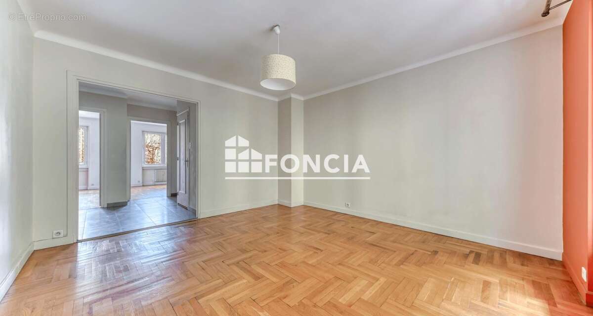 Appartement à LYON-7E