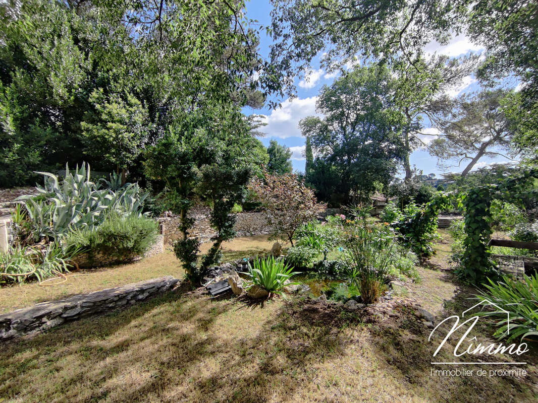 Exclusivite nimes proche castanet maison t4 terrain piscine - photo 5