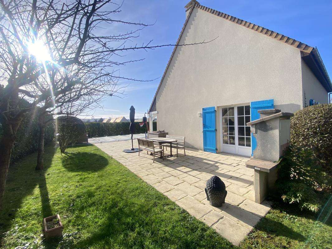 Maison à BLONVILLE-SUR-MER