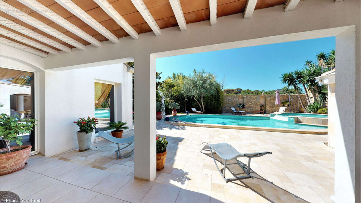 Maison à SANARY-SUR-MER