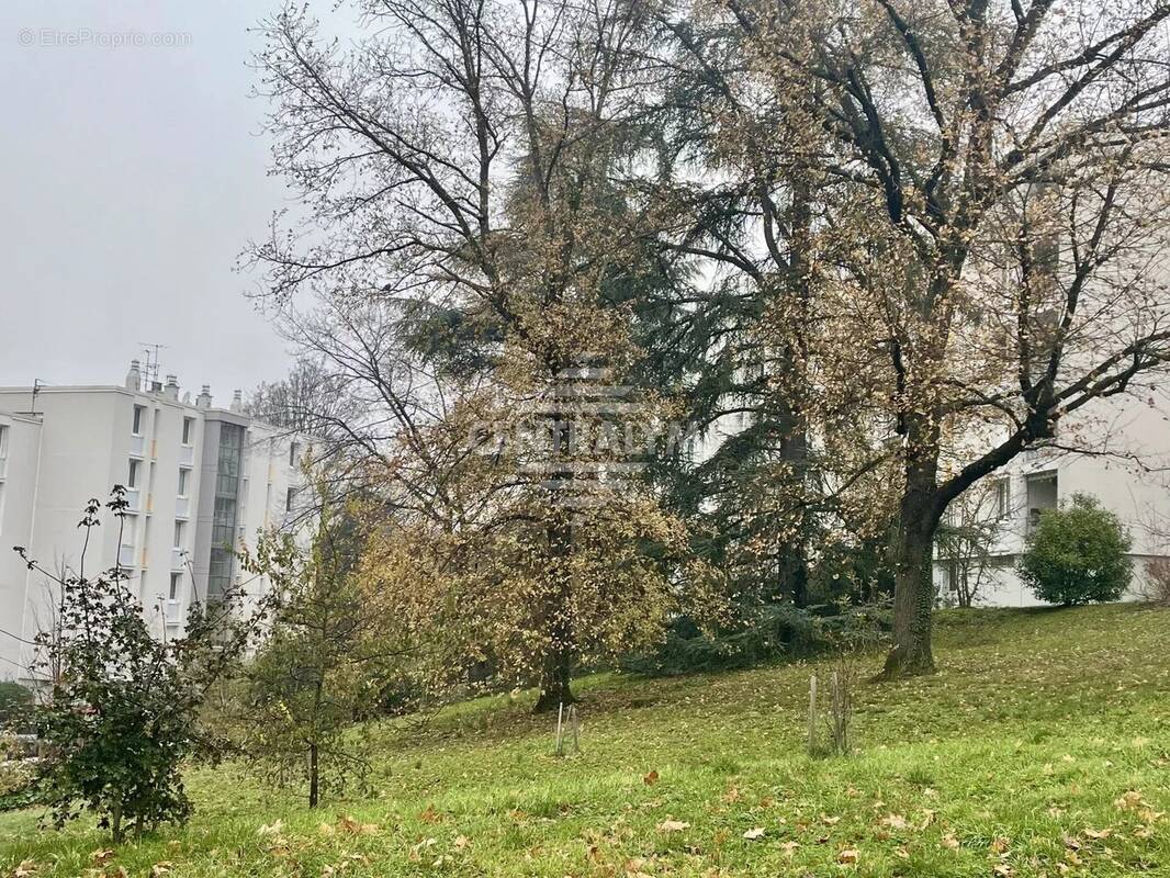 Appartement à LYON-5E