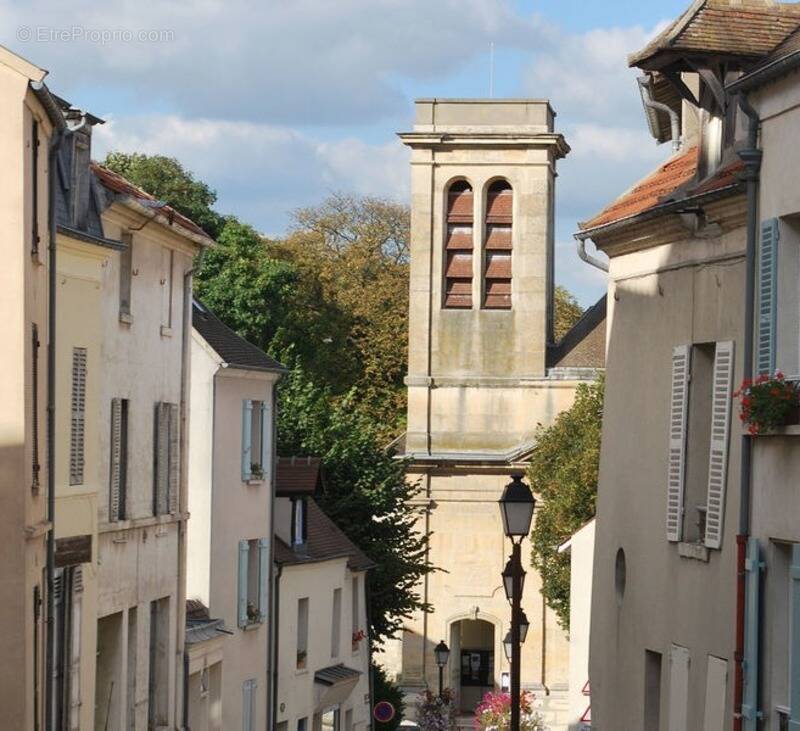 Parking à LE PECQ
