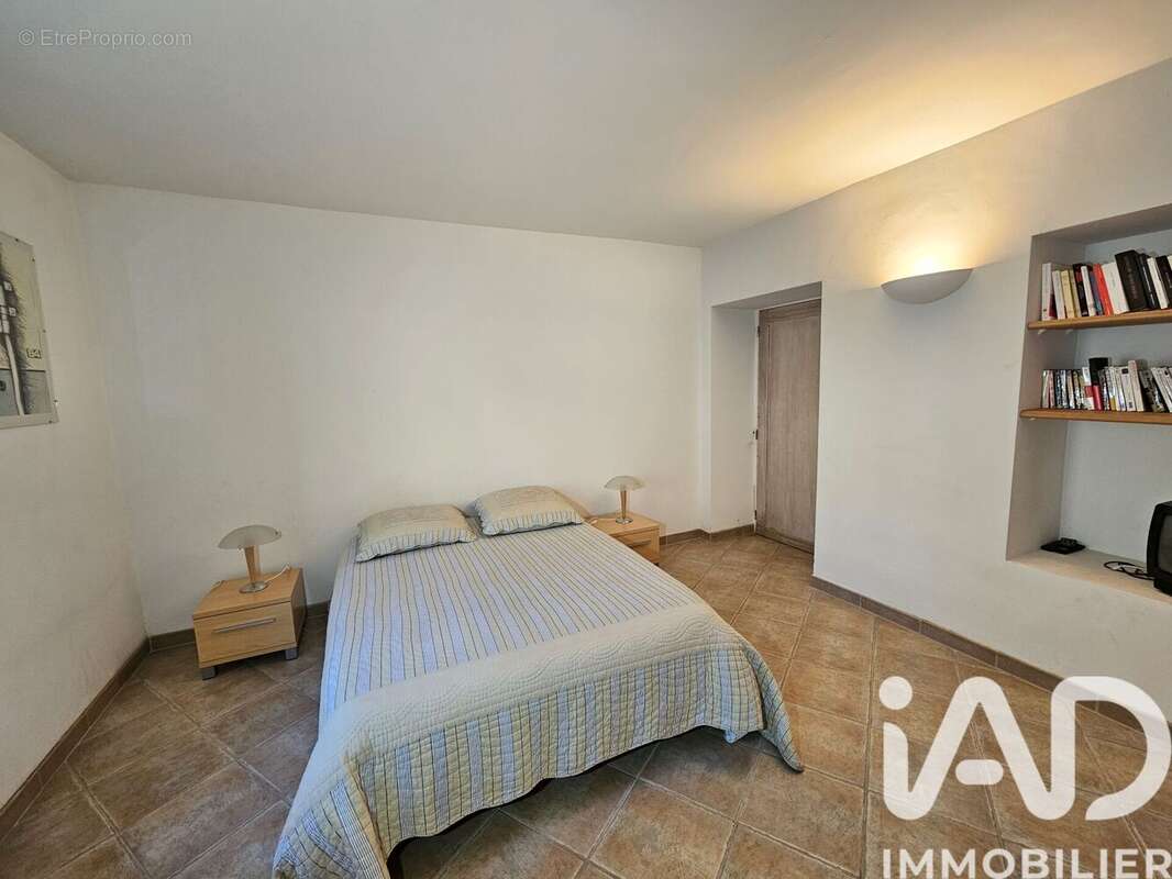 Photo 9 - Appartement à LA CADIERE-D'AZUR