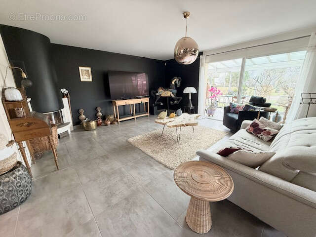 Maison à SAINT-AIGULIN