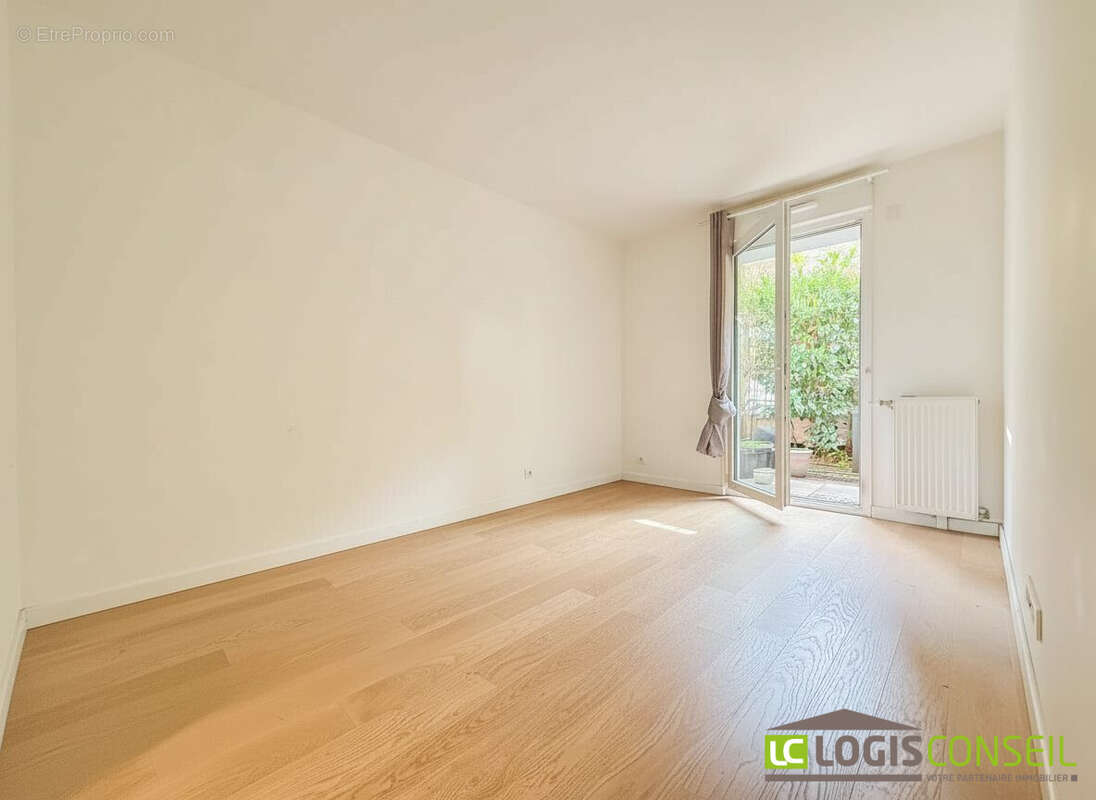 Appartement à CHATILLON