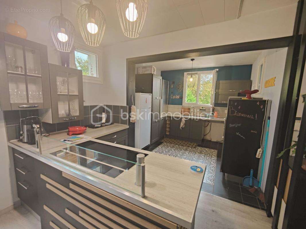 Maison à ARTIGUES-PRES-BORDEAUX