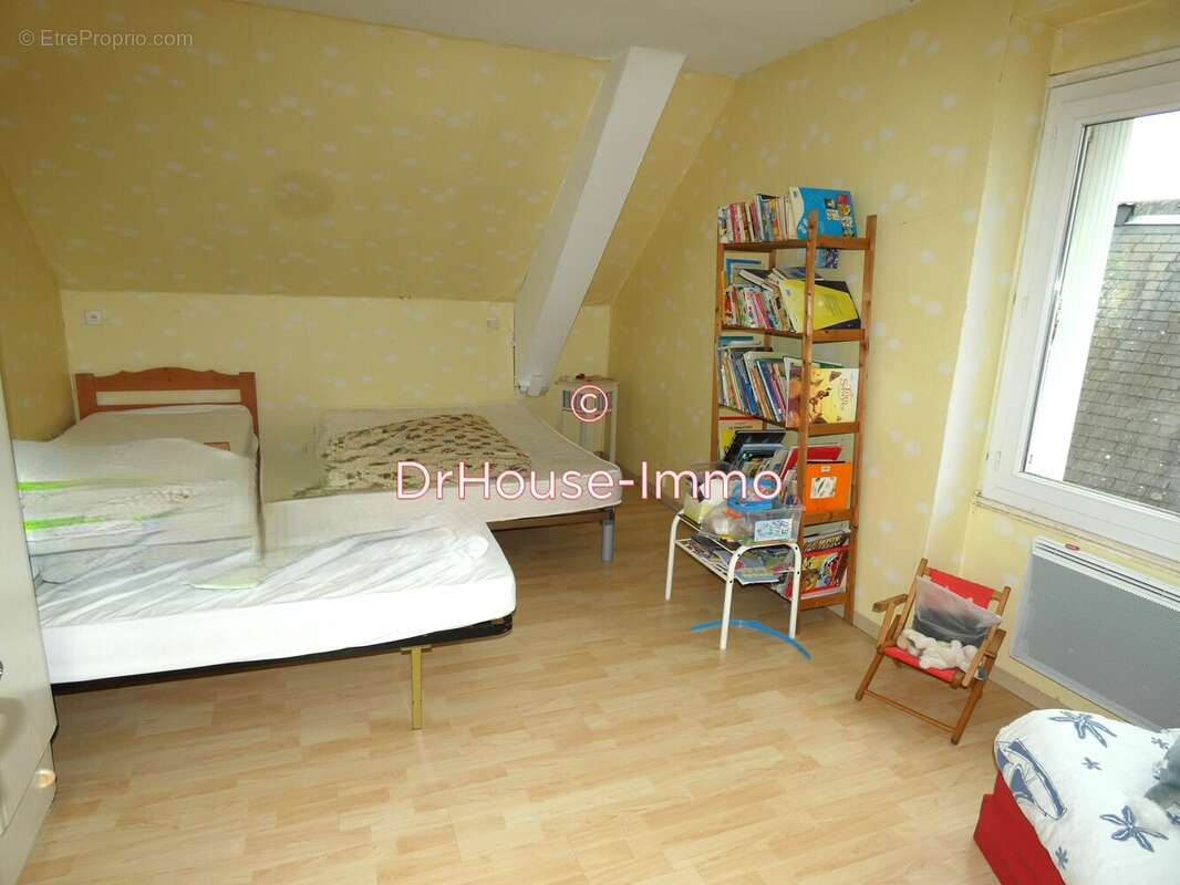 Maison à SAINT-CHRISTOPHE-SUR-LE-NAIS