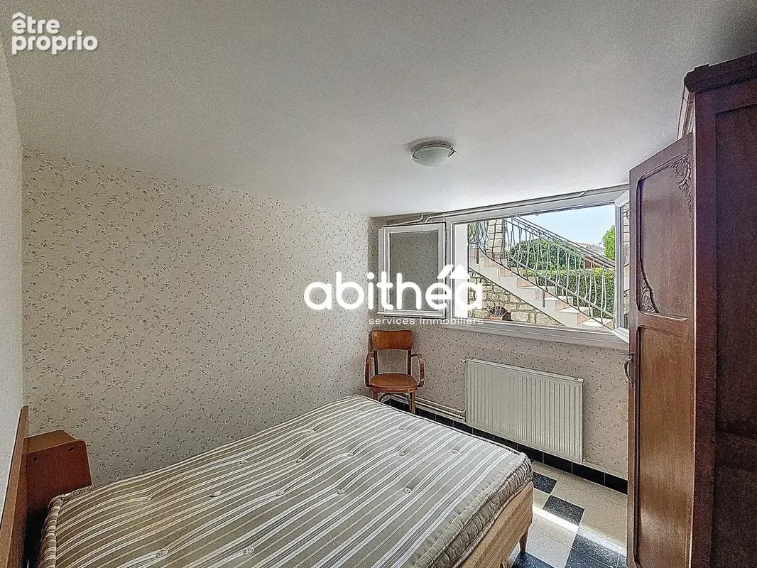 Maison  sur sous sol  5 chambres  1071m2 - photo 15