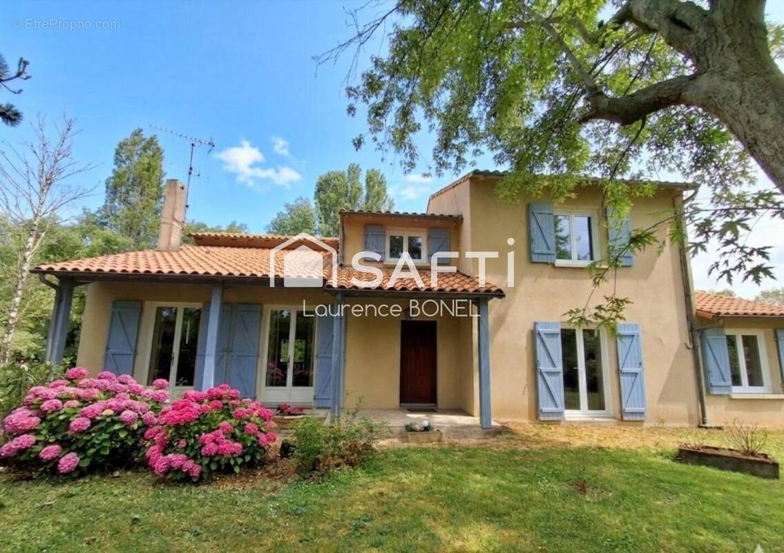 Photo 1 - Maison à PRAHECQ