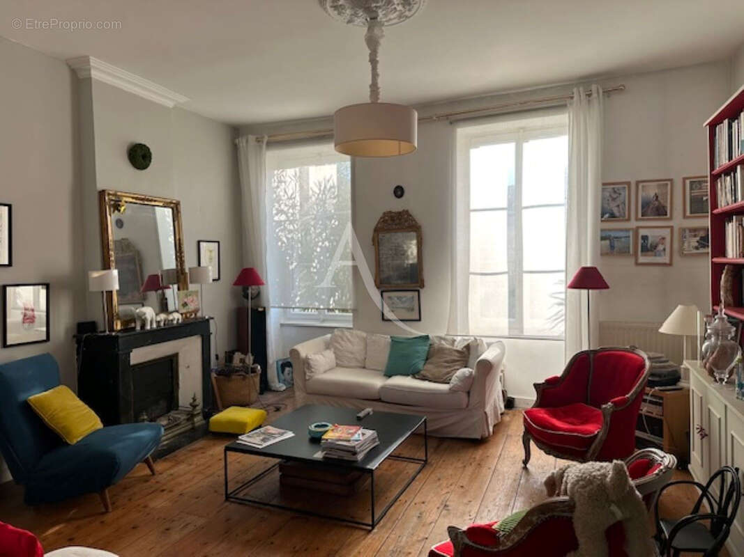 Maison à ROCHEFORT