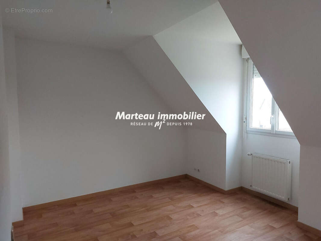 Maison à MAROLLES-LES-BRAULTS