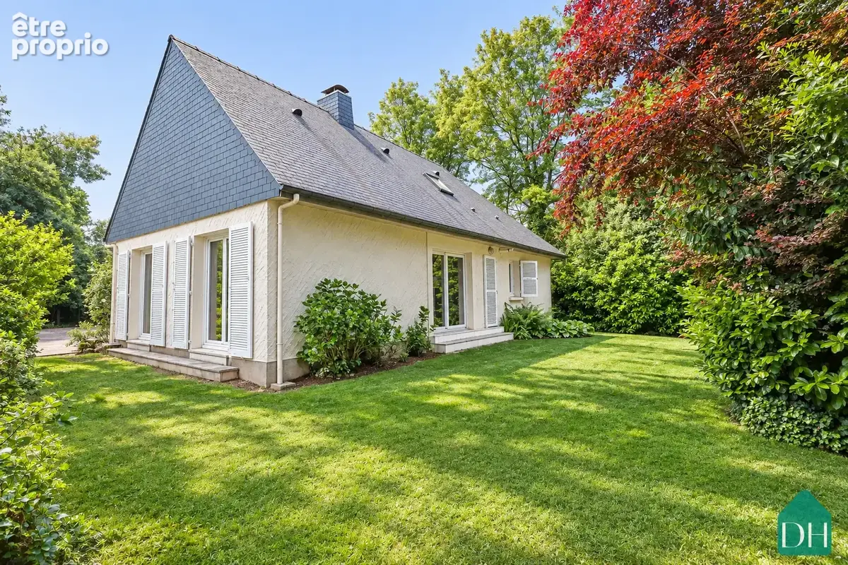Maison familiale 5 chambres sur une parcelle de 1245m2 avec garage double - Praudière - Orvault - photo 14