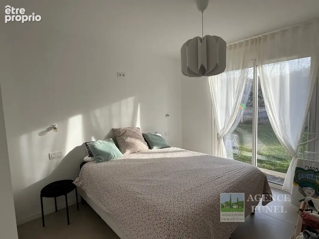 St Vallier-de-Thiey - Proche Commodités - Belle Villa Neuve 5 Chambres Terrain 680 m2 - photo 9