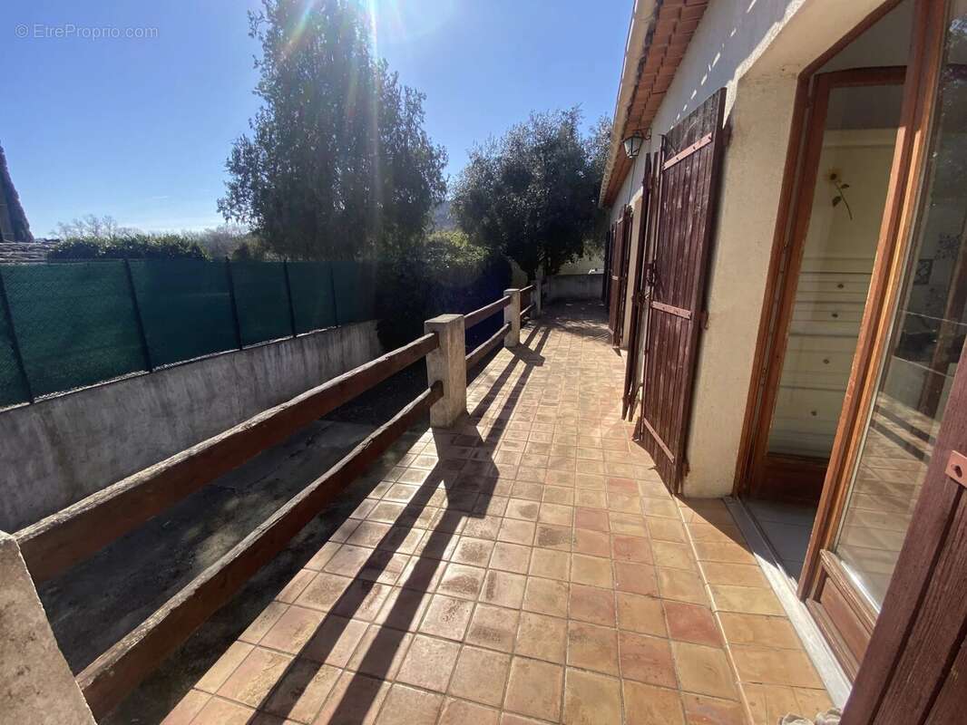 Maison à SAINT-MARTIN-DU-VAR