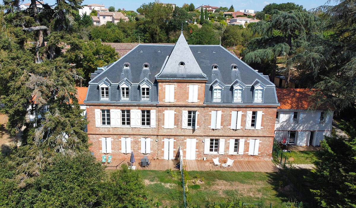 Appartement à PIN-BALMA