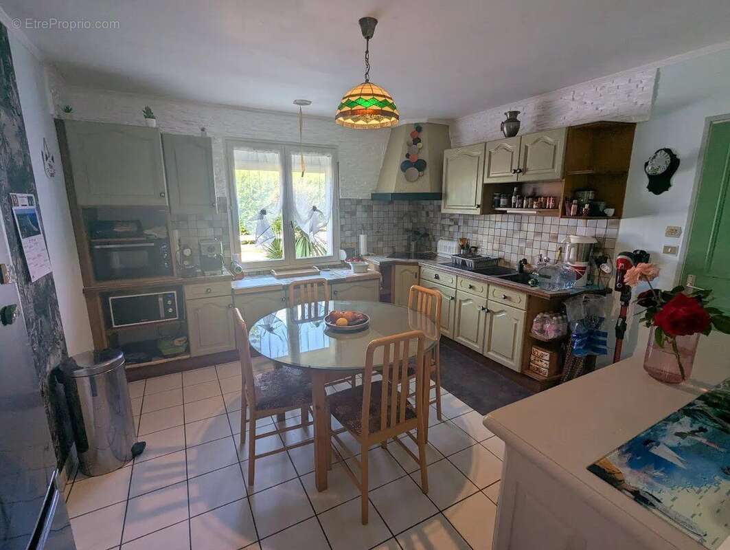 Maison à PLEUGRIFFET