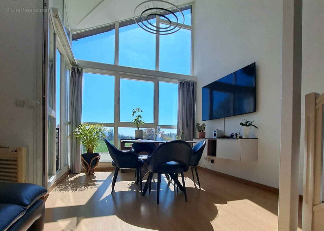 Appartement à VEIGY-FONCENEX
