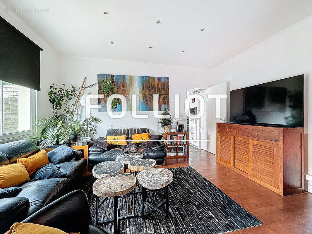 Maison à SAINT-PAIR-SUR-MER