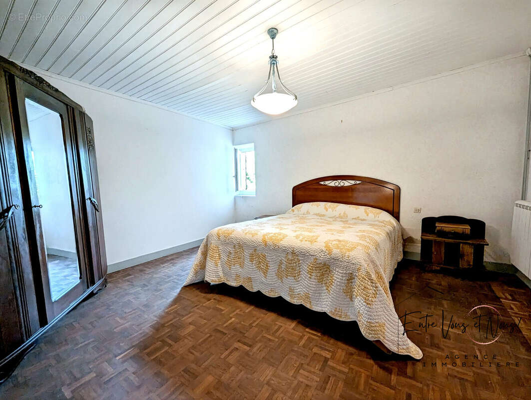 Maison à LANGON