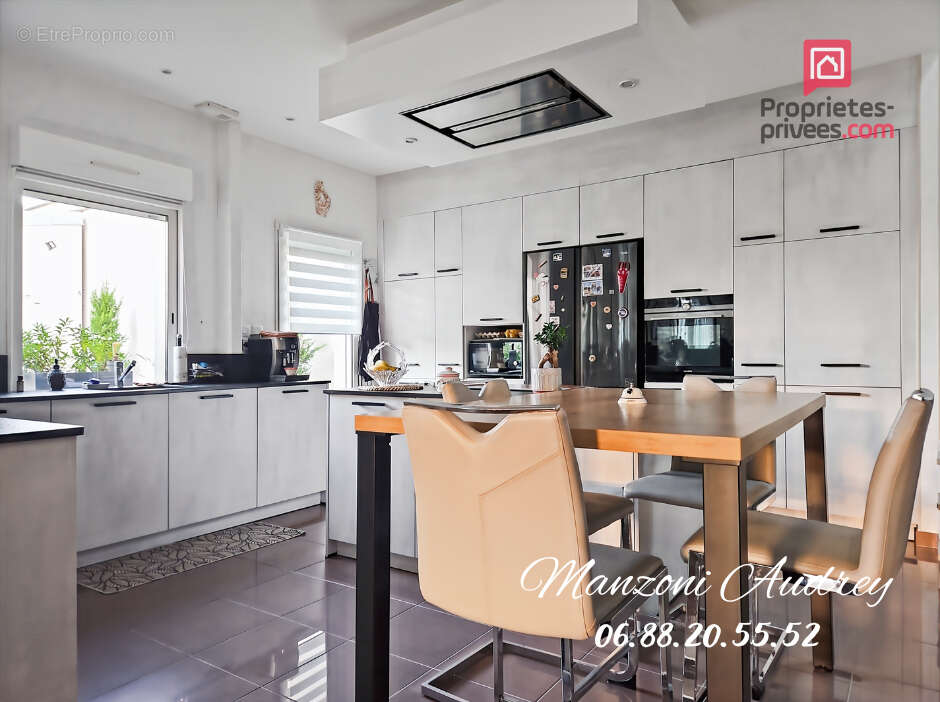 Appartement à SAINT-ANDRE-LES-VERGERS